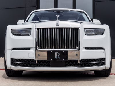 2023 Rolls-Royce Phantom Base