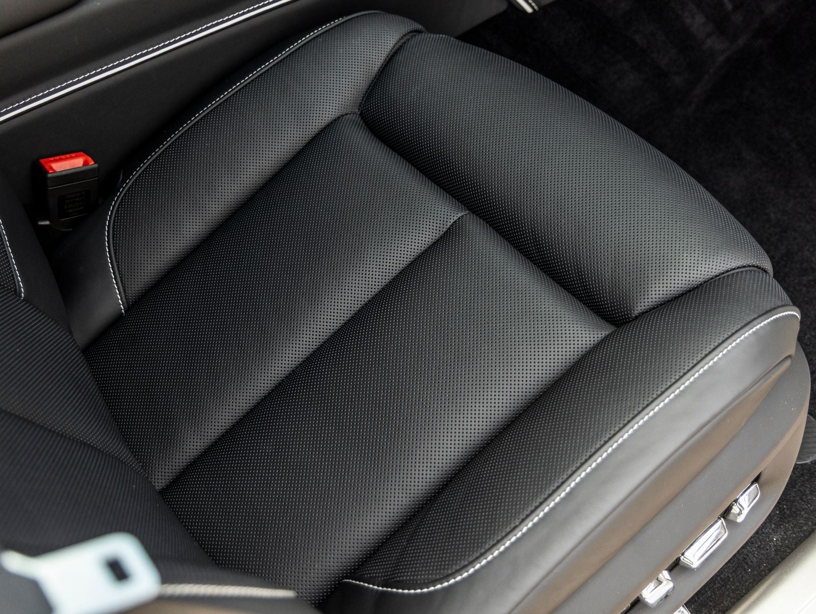 2024 Rolls-Royce Ghost 