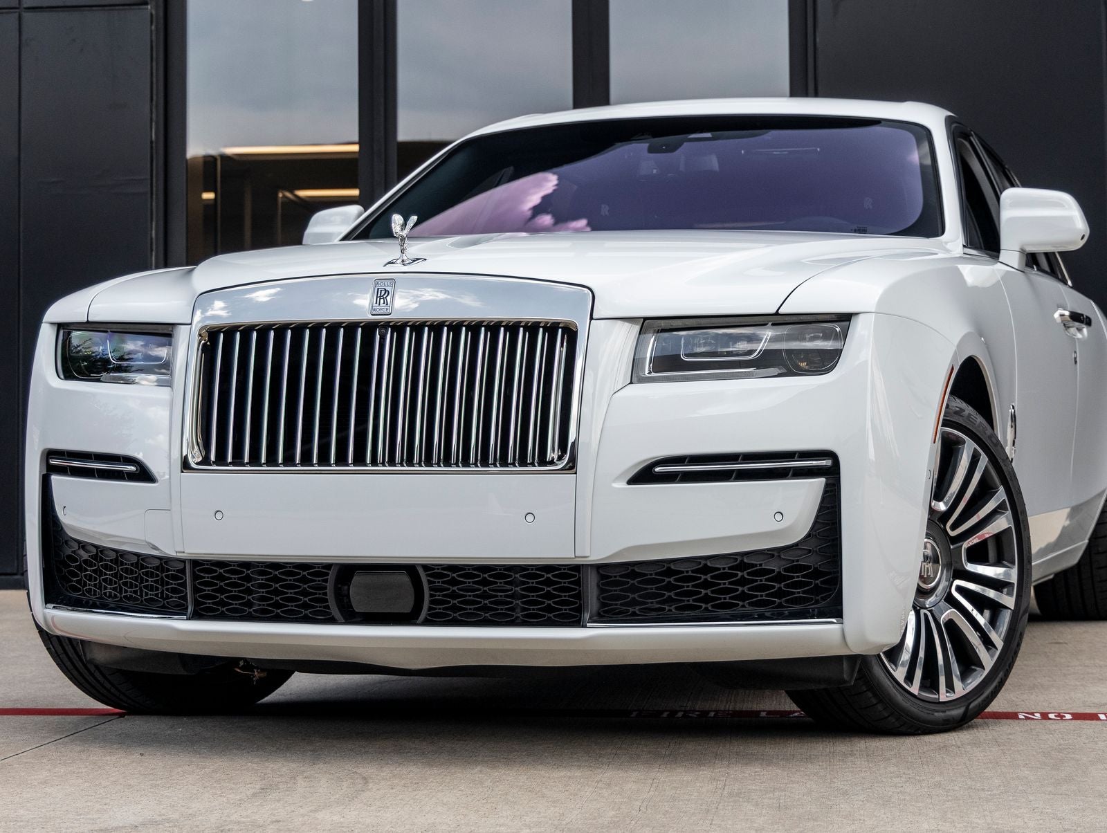 2024 Rolls-Royce Ghost 