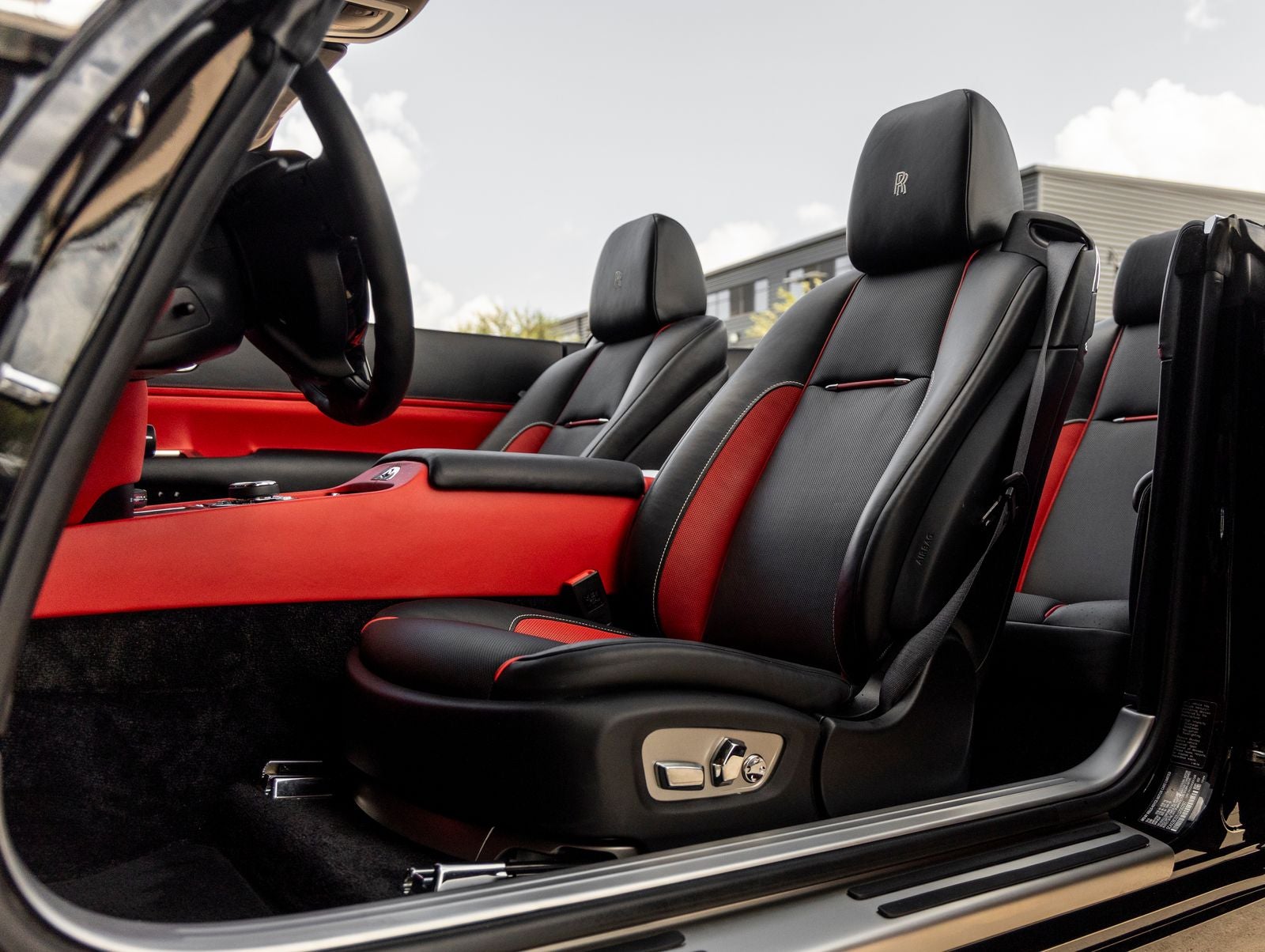 2020 Rolls-Royce Dawn Base