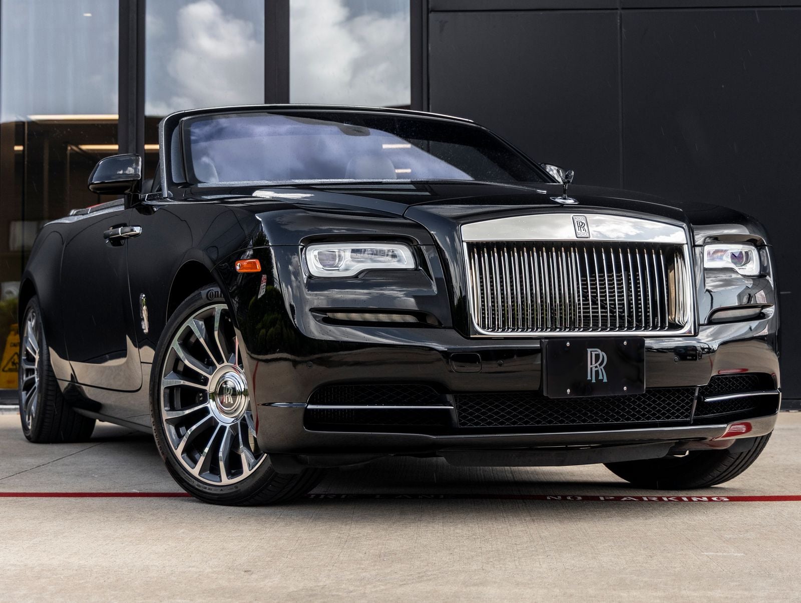 2020 Rolls-Royce Dawn Base