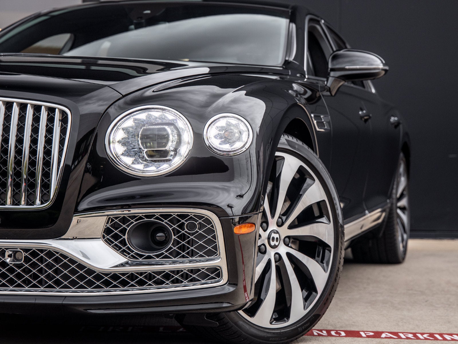 2023 Bentley Flying Spur Azure