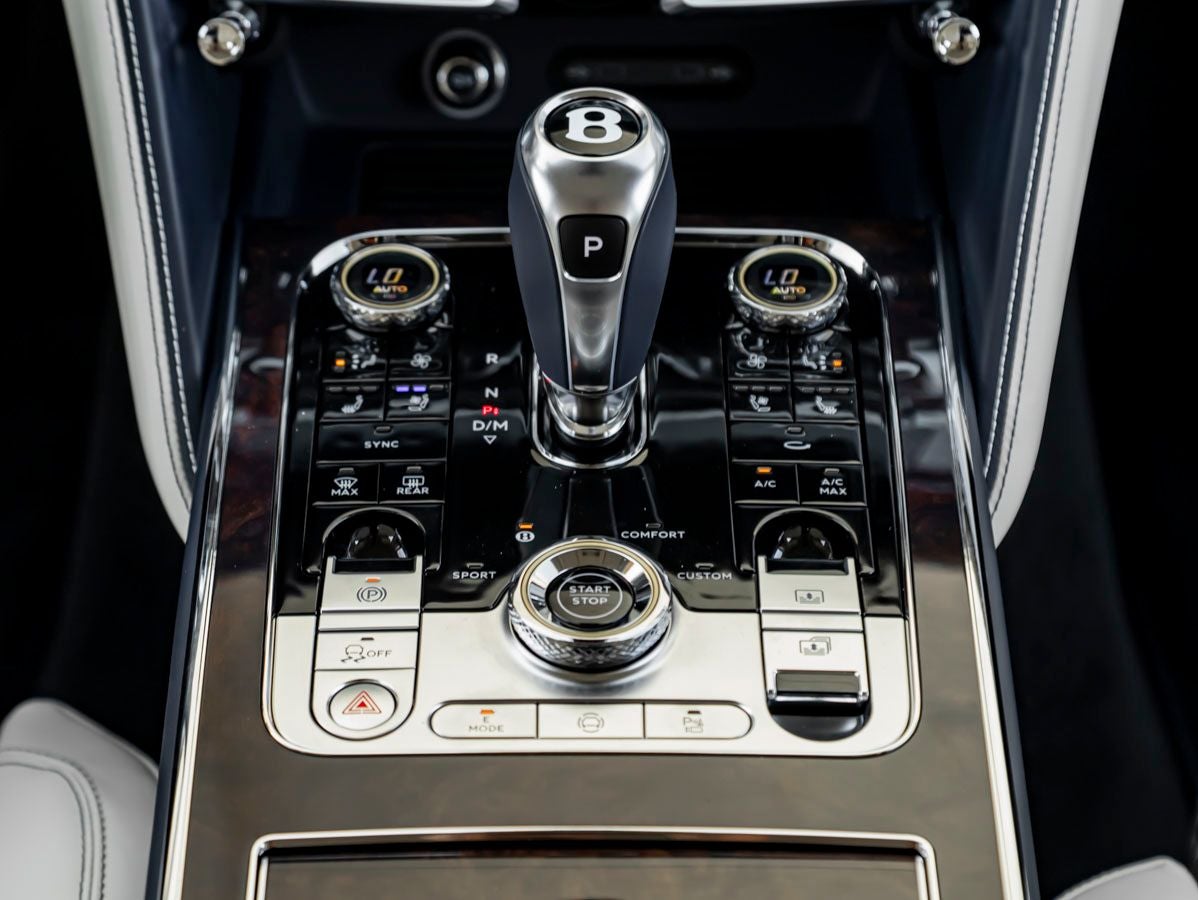 2026 Bentley Flying Spur Base