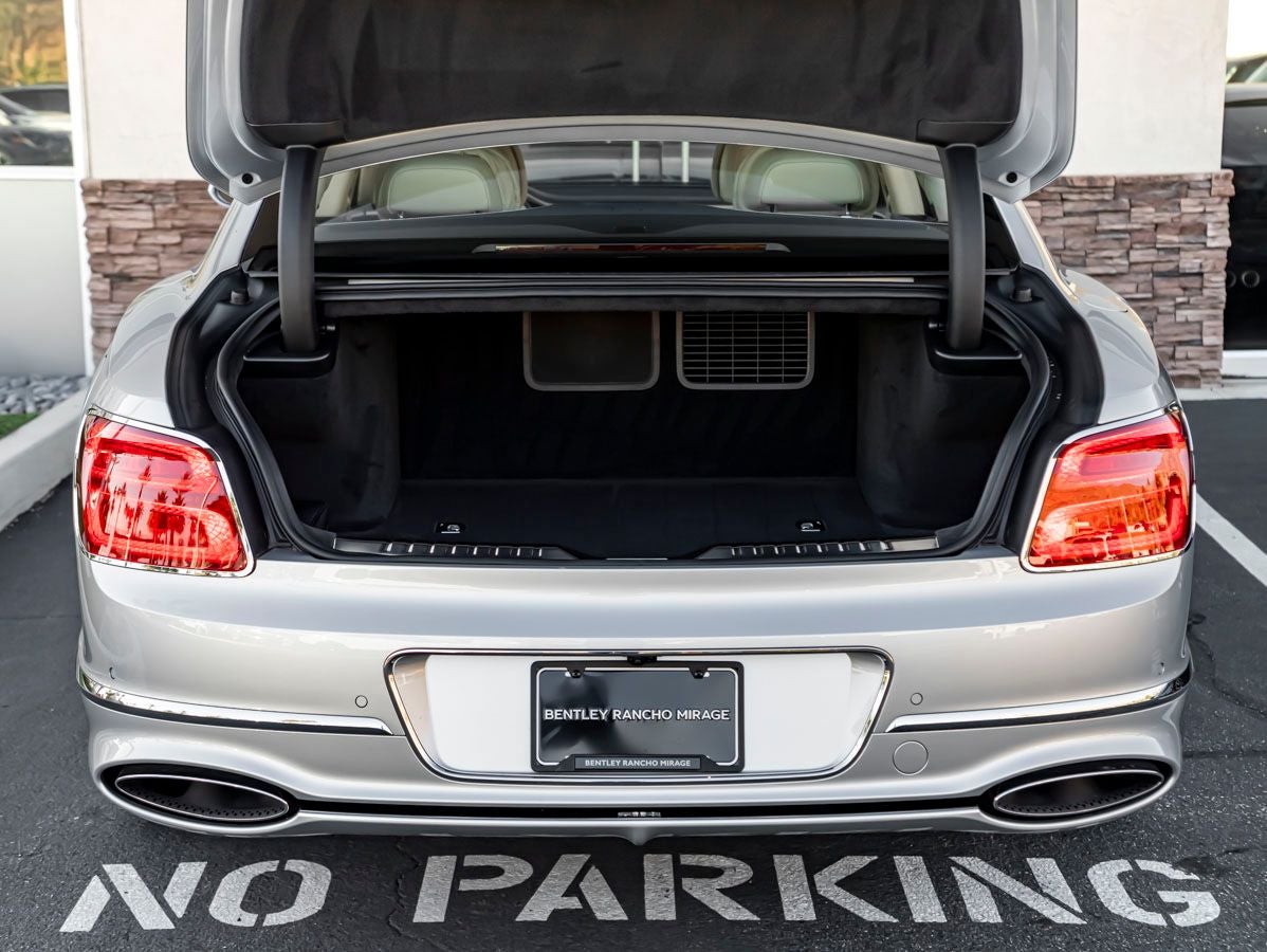 2026 Bentley Flying Spur Base