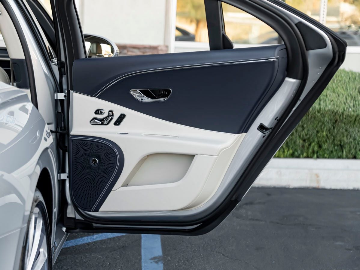 2026 Bentley Flying Spur Base