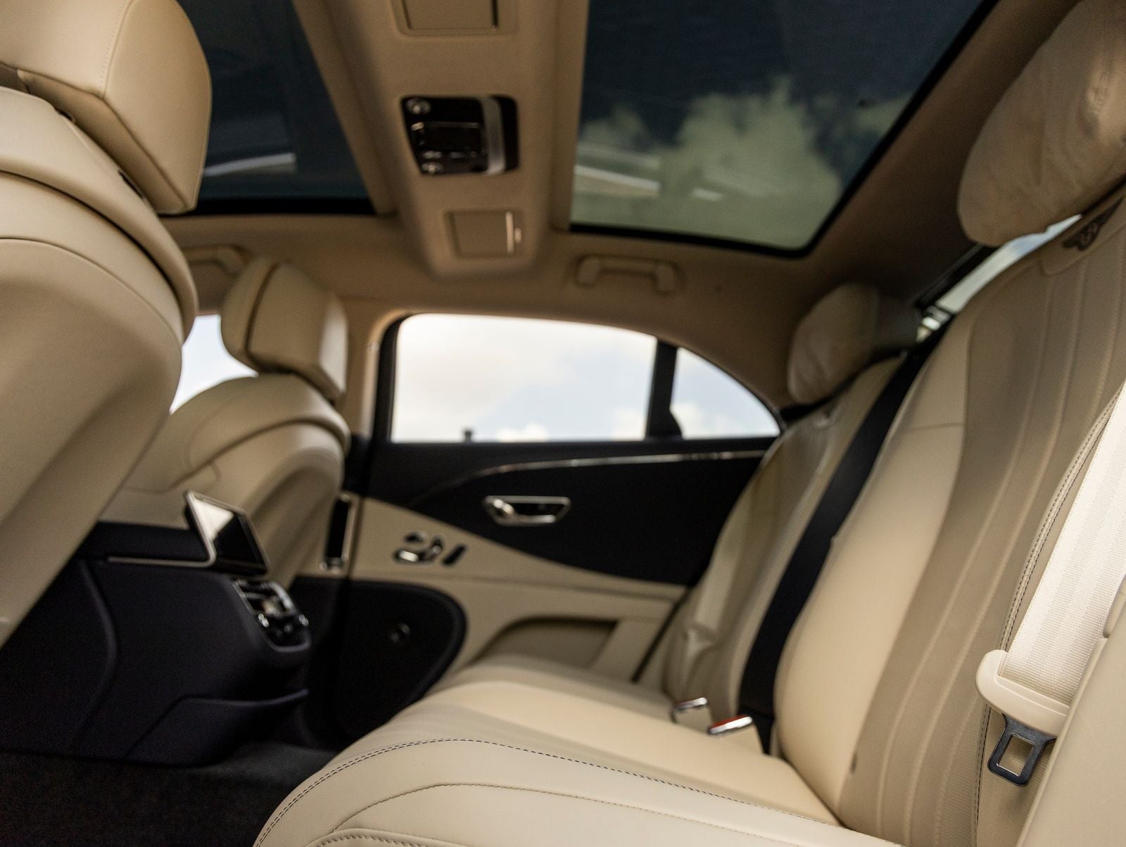2026 Bentley Flying Spur Base