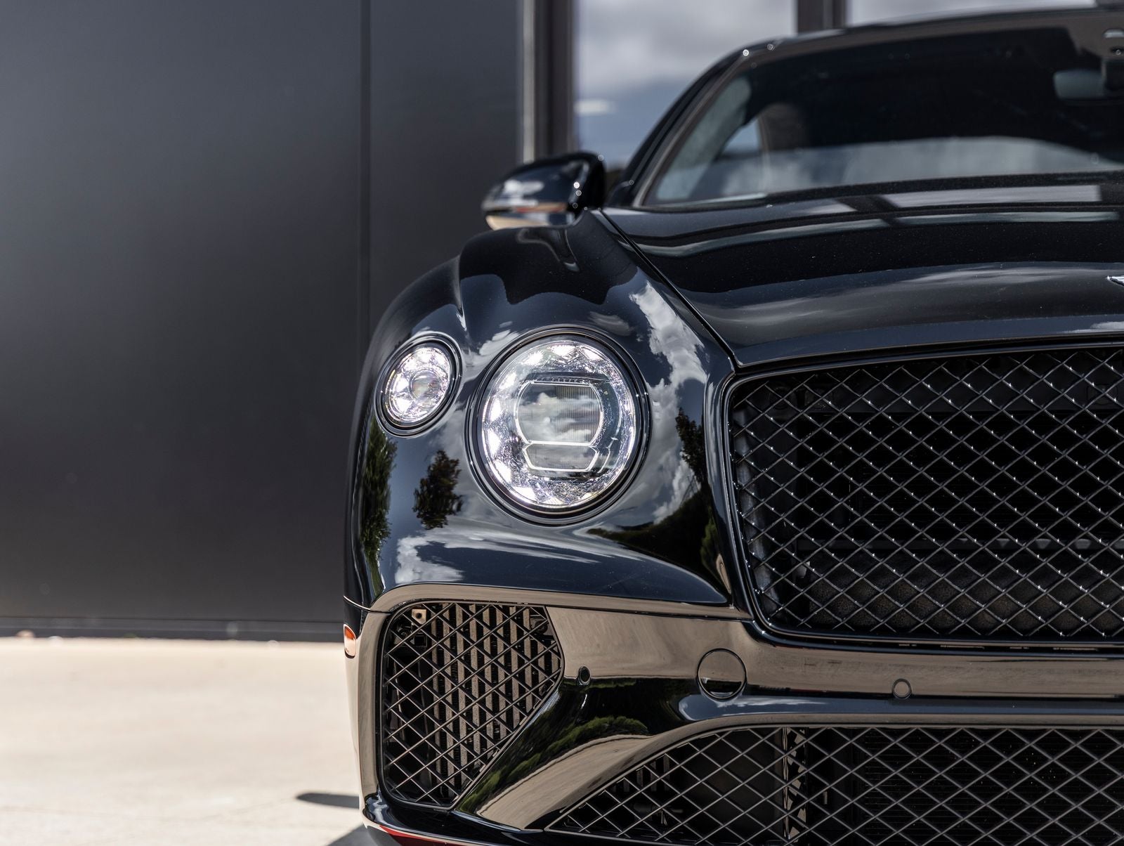 2023 Bentley Continental GT V8