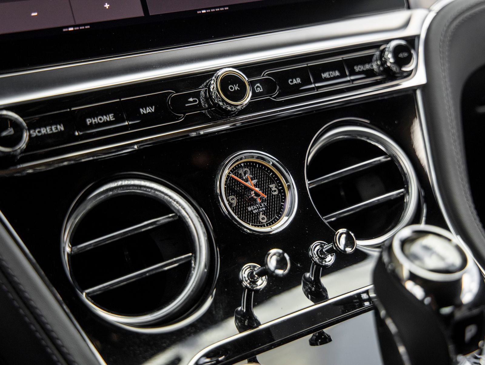 2023 Bentley Continental GT V8