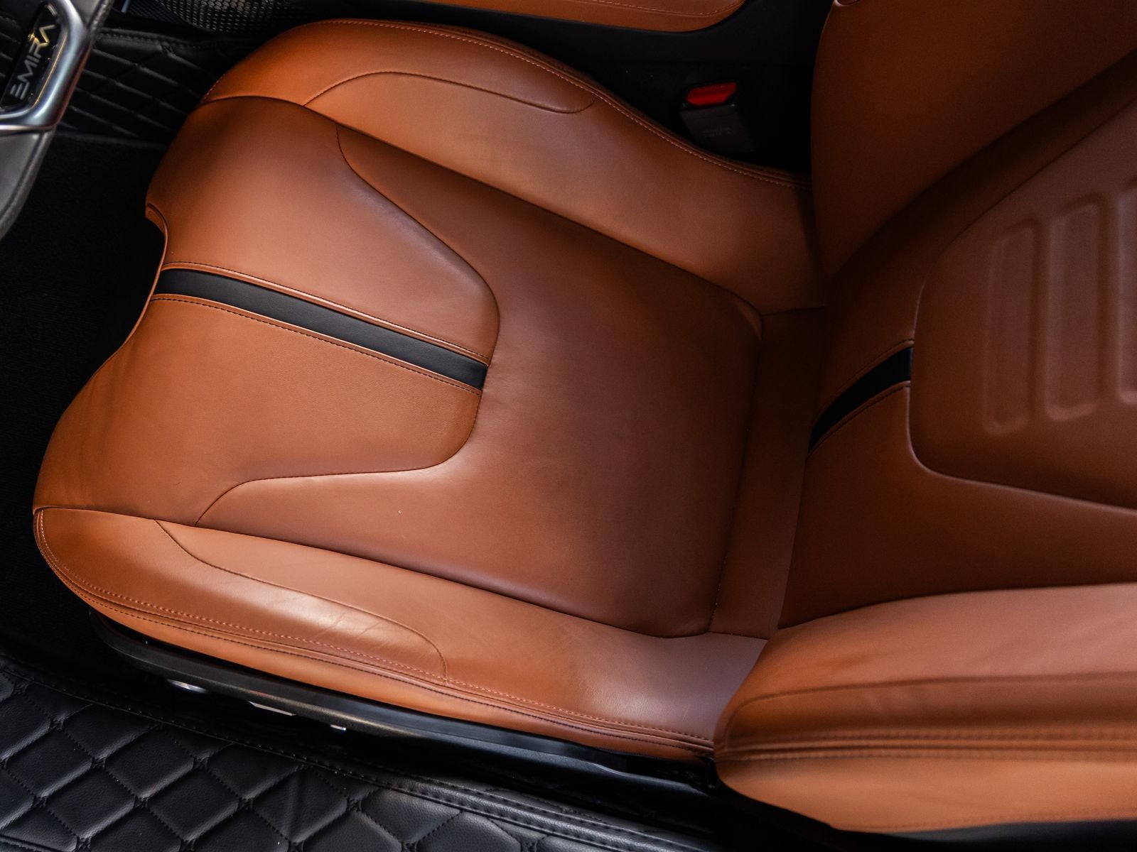 2024 Lotus Emira V6