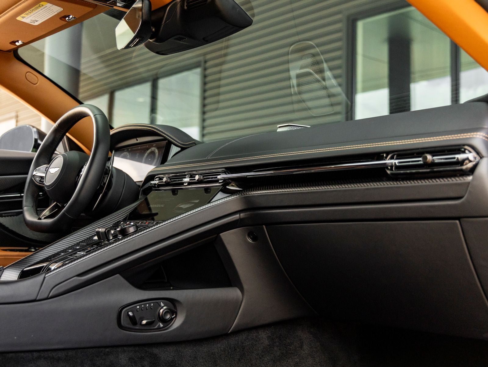 2025 Aston Martin DB12 Base