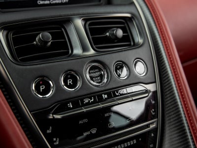 2019 Aston Martin DBS Superleggera