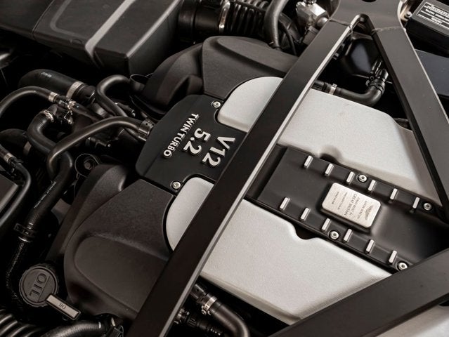 2023 Aston Martin DBS Volante
