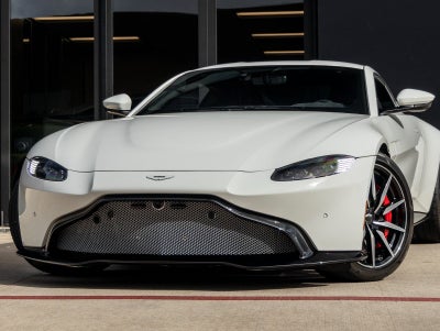 2019 Aston Martin Vantage Base