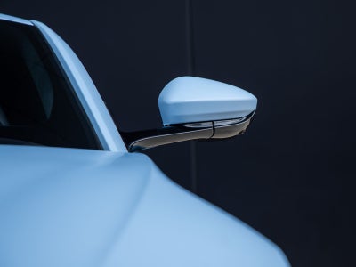 2022 Aston Martin Vantage Base