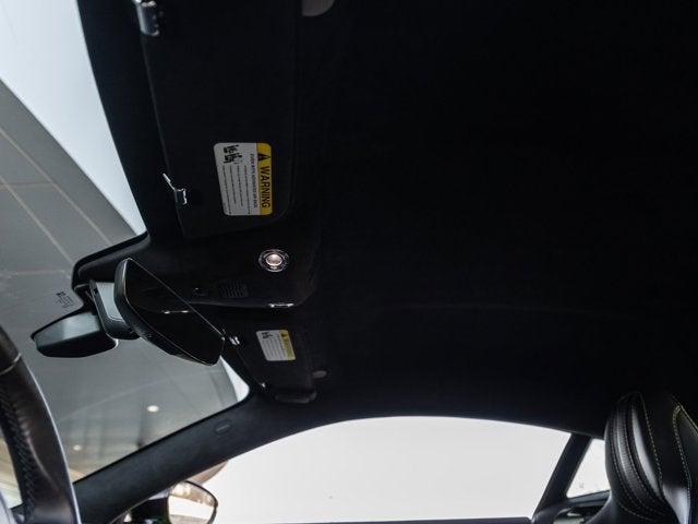 2022 Aston Martin Vantage Base