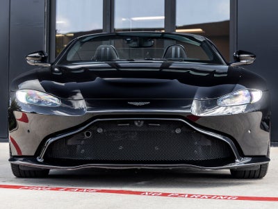 2022 Aston Martin Vantage Base