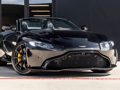 2022 Aston Martin Vantage Base