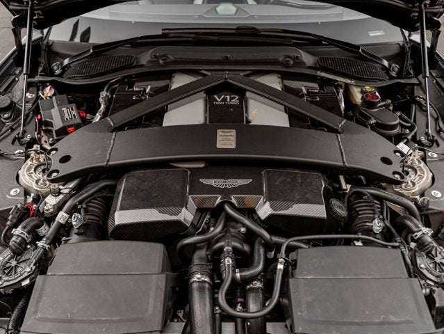2025 Aston Martin Vanquish V12