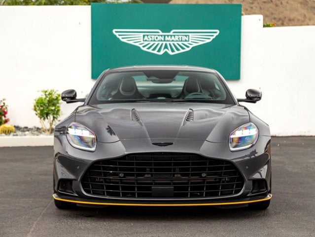 2025 Aston Martin Vanquish V12