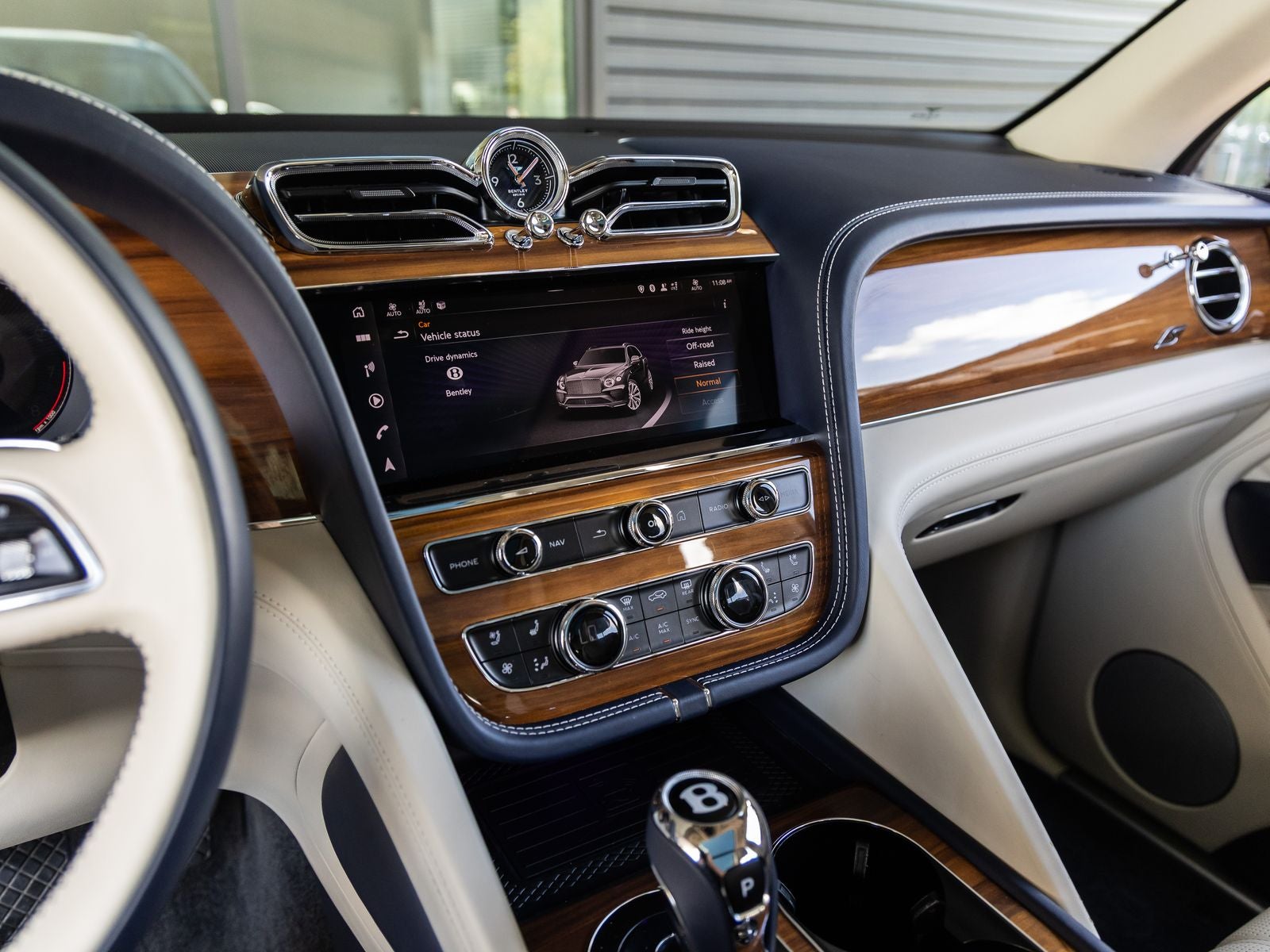 2023 Bentley Bentayga S