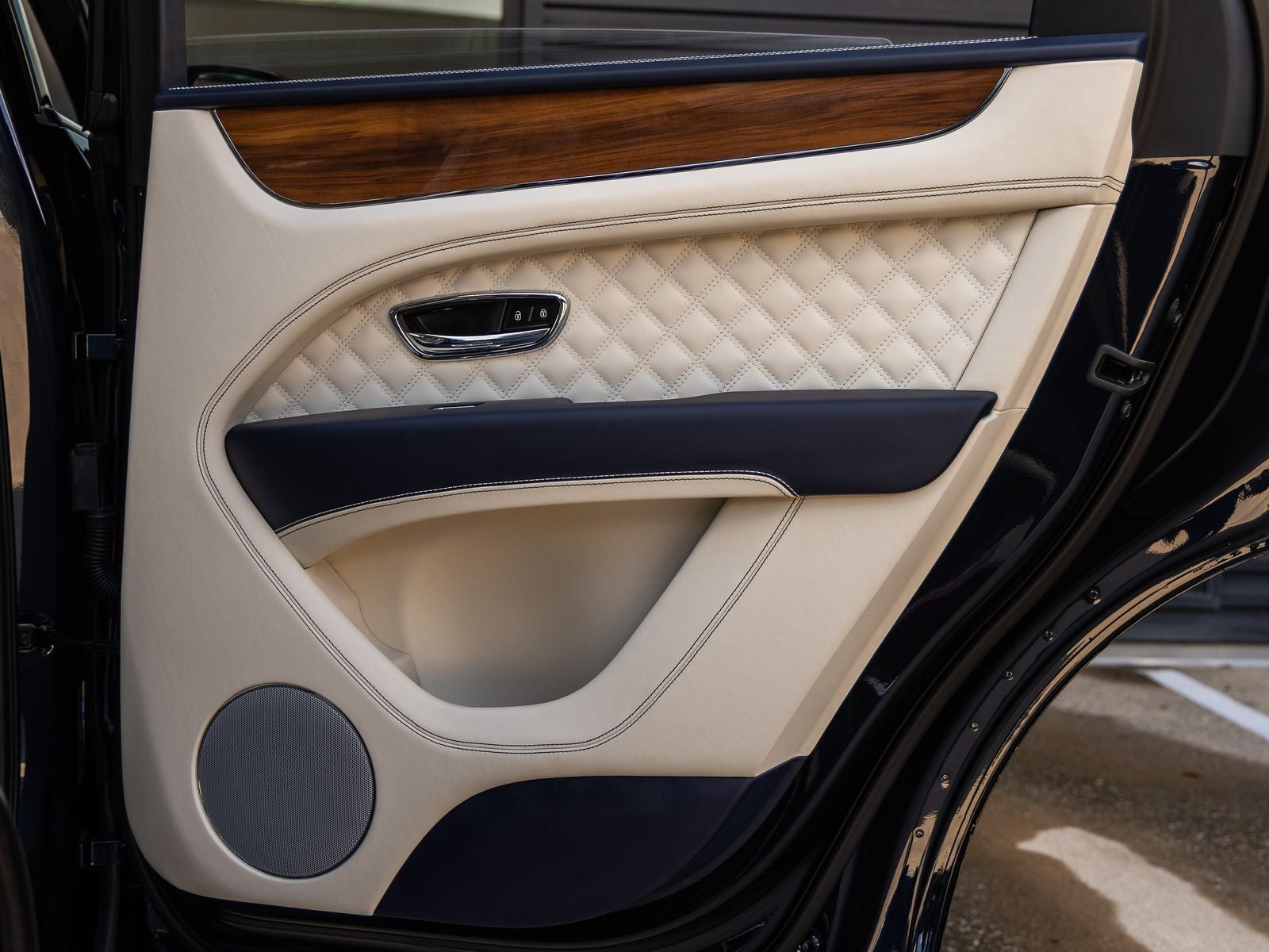 2023 Bentley Bentayga S