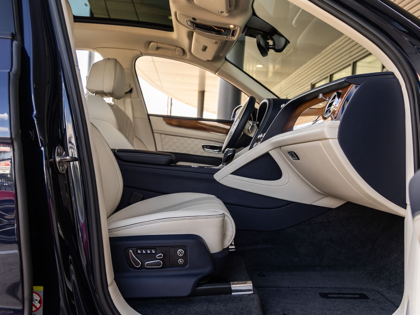 2023 Bentley Bentayga S