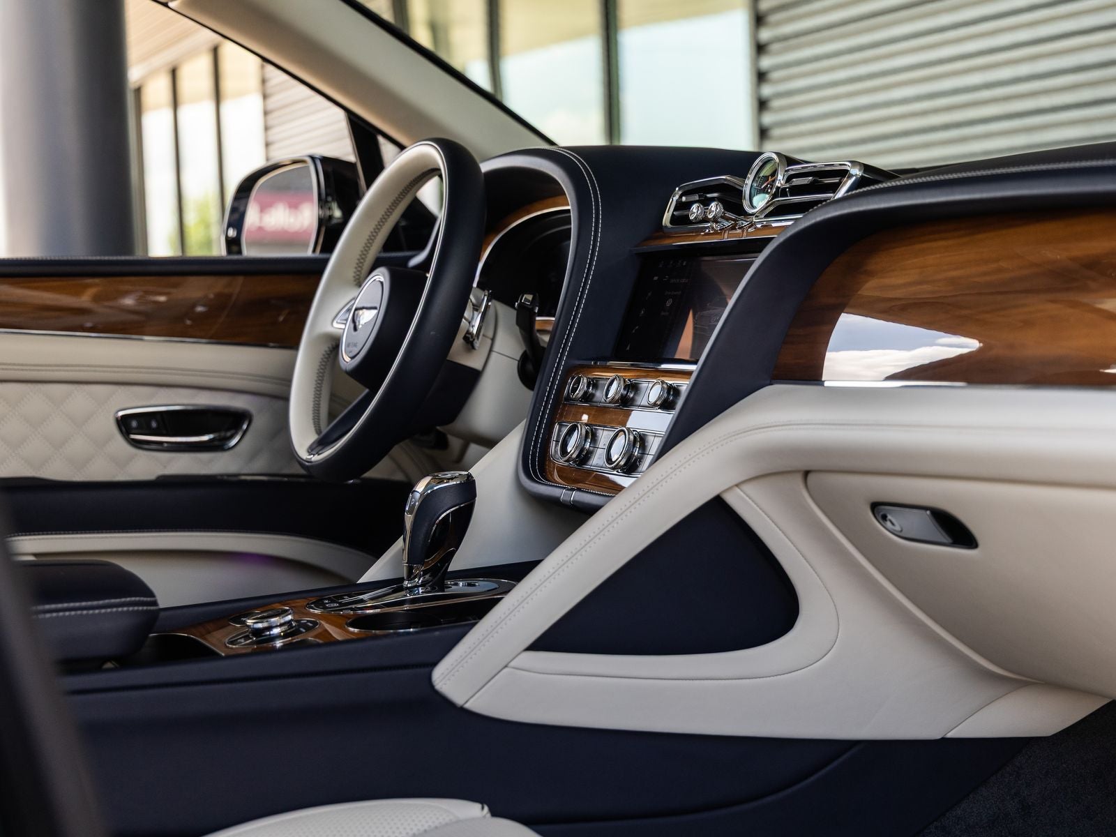 2023 Bentley Bentayga S