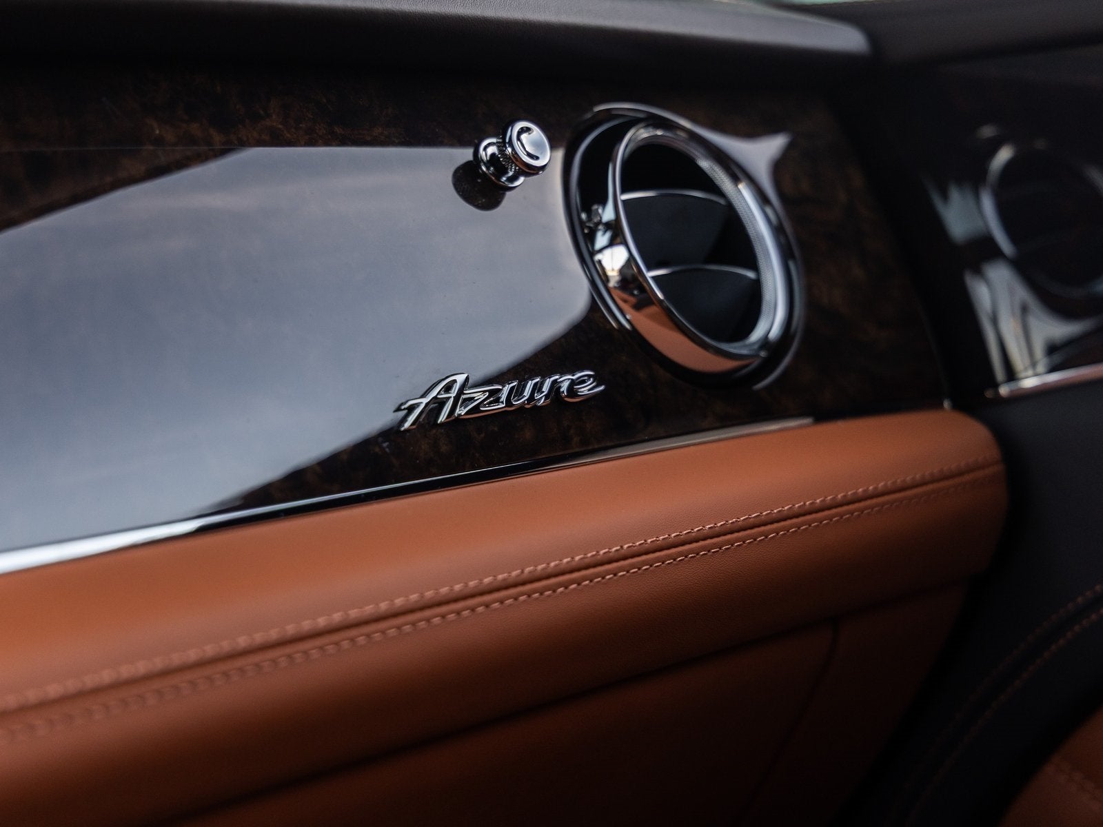 2023 Bentley Bentayga Base