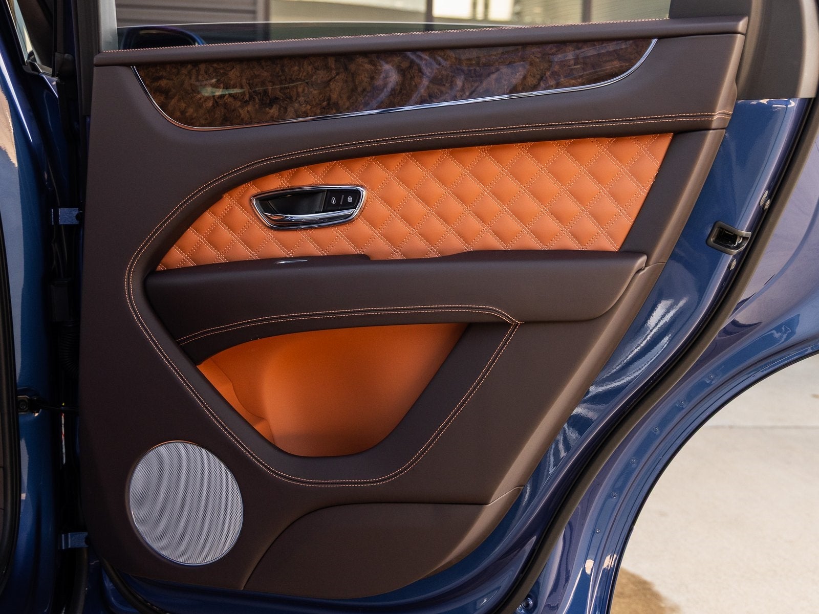 2023 Bentley Bentayga Base