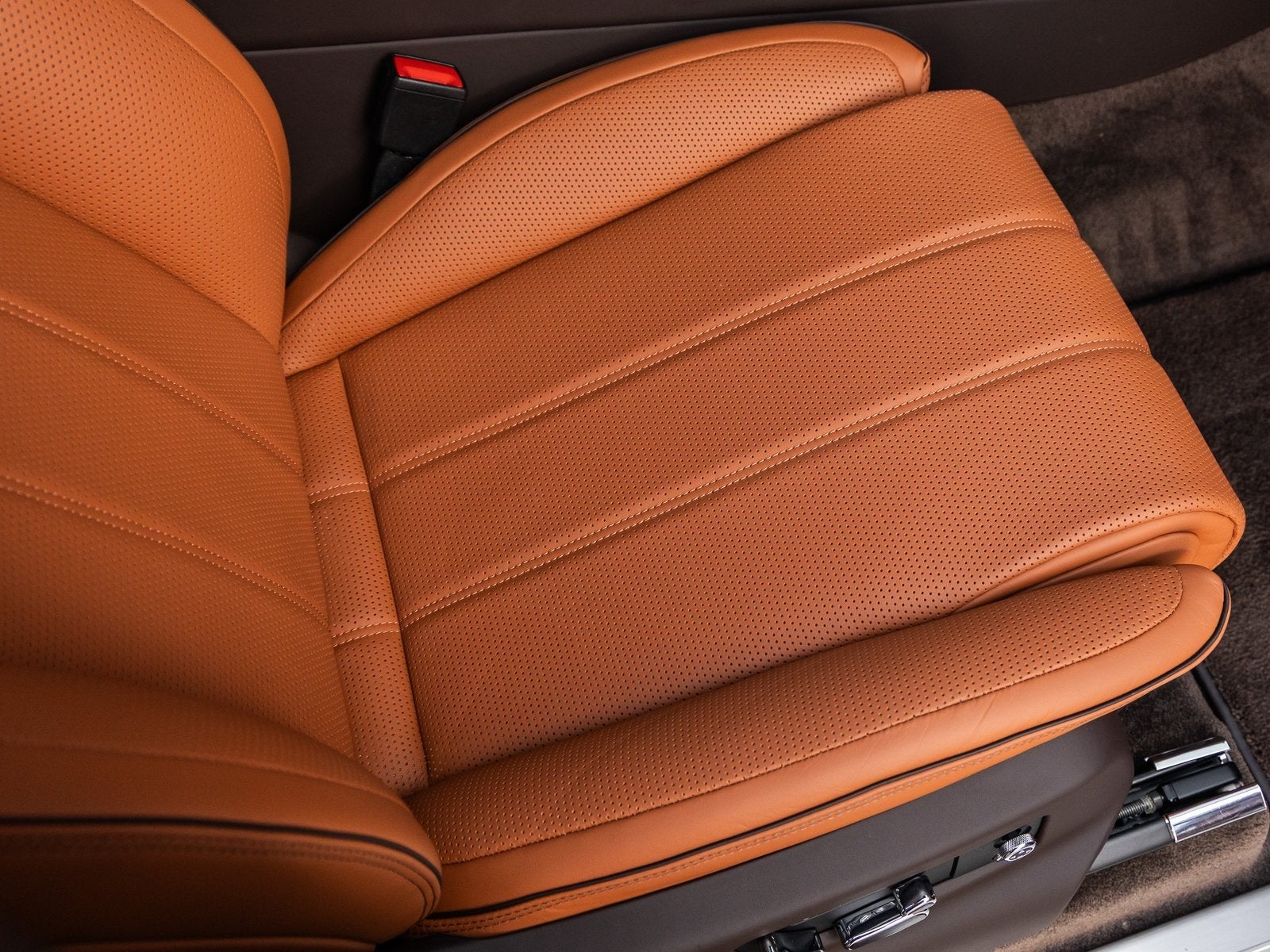 2023 Bentley Bentayga Base