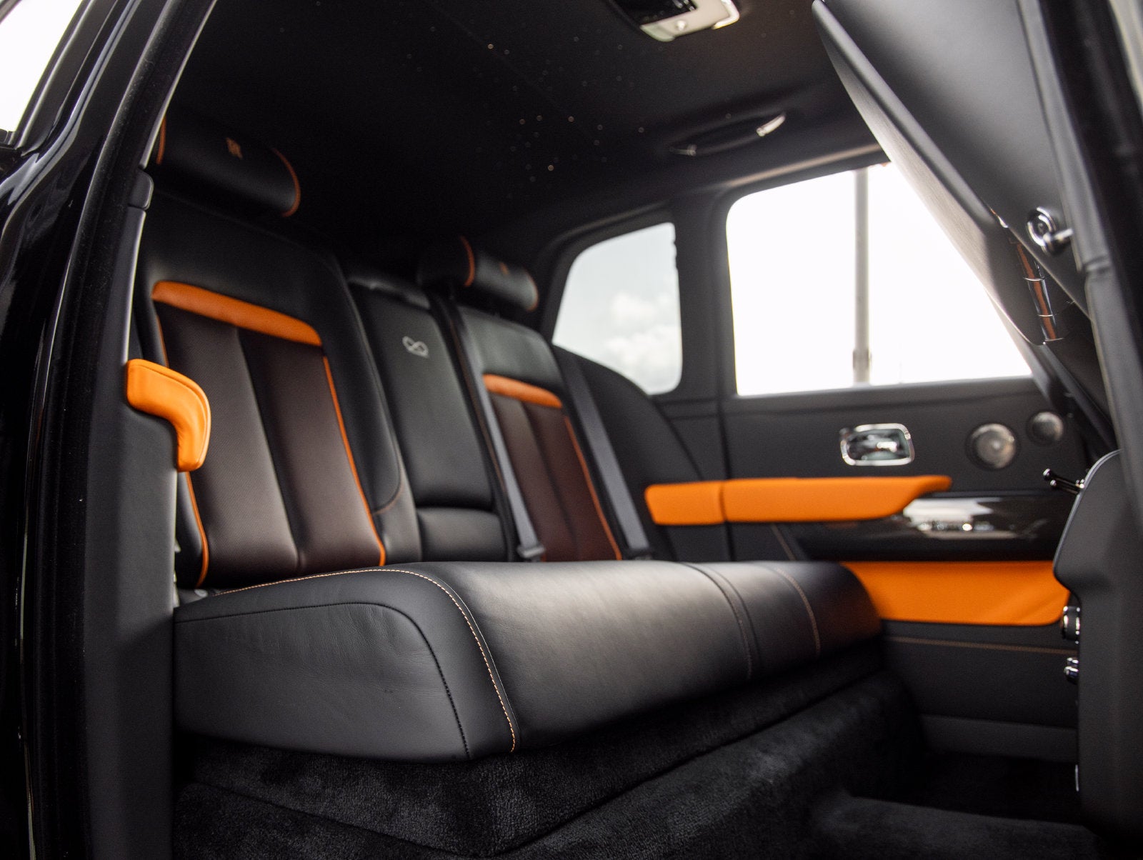 2026 Rolls-Royce Cullinan Black Badge