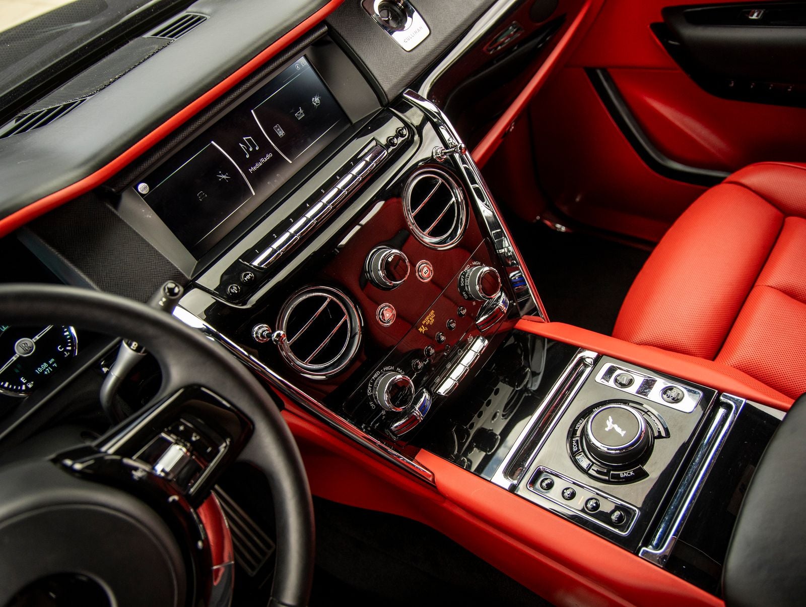 2021 Rolls-Royce Cullinan Base