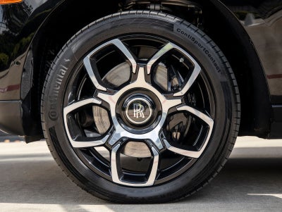 2023 Rolls-Royce Cullinan Base