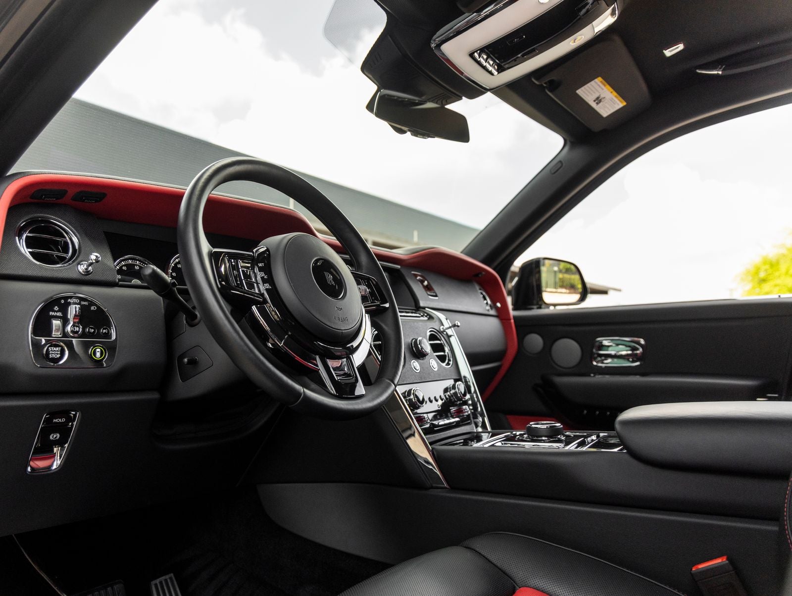 2023 Rolls-Royce Cullinan Base