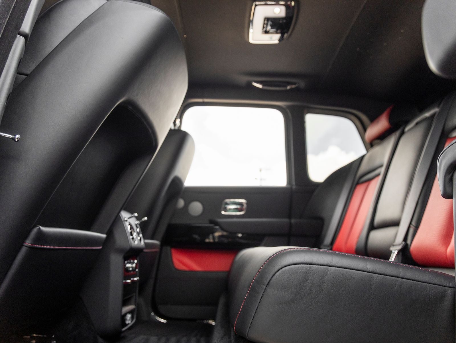 2023 Rolls-Royce Cullinan Base