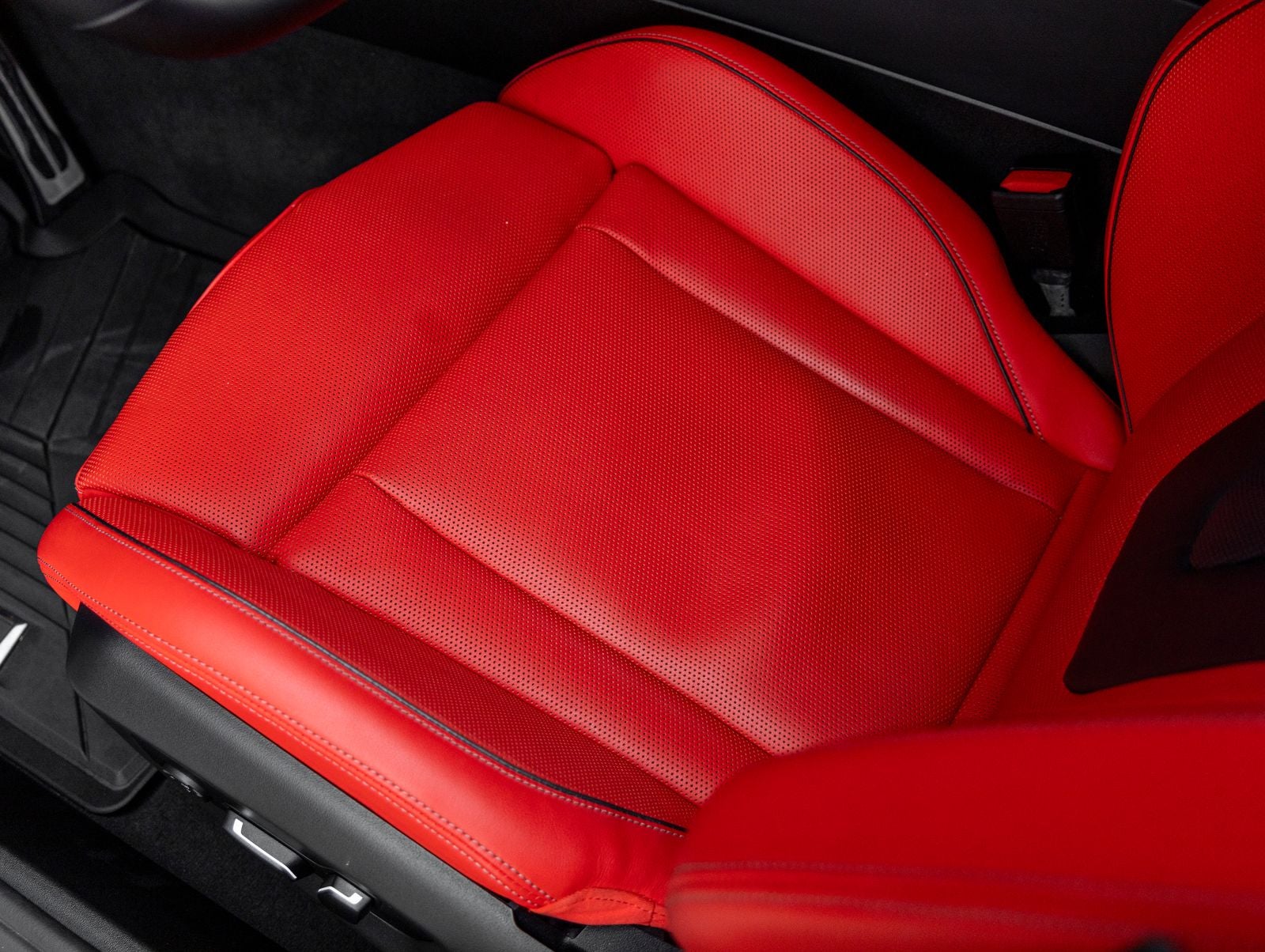 2026 BMW M5 Base