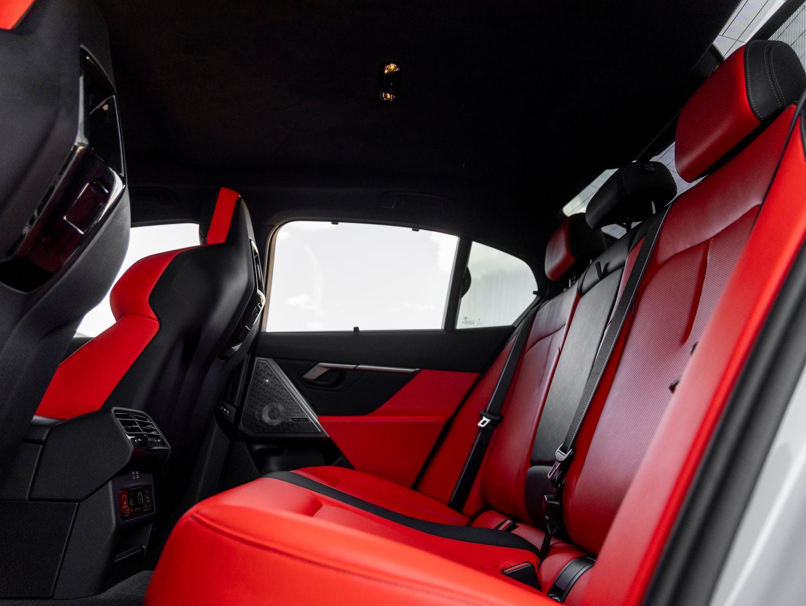 2026 BMW M5 Base