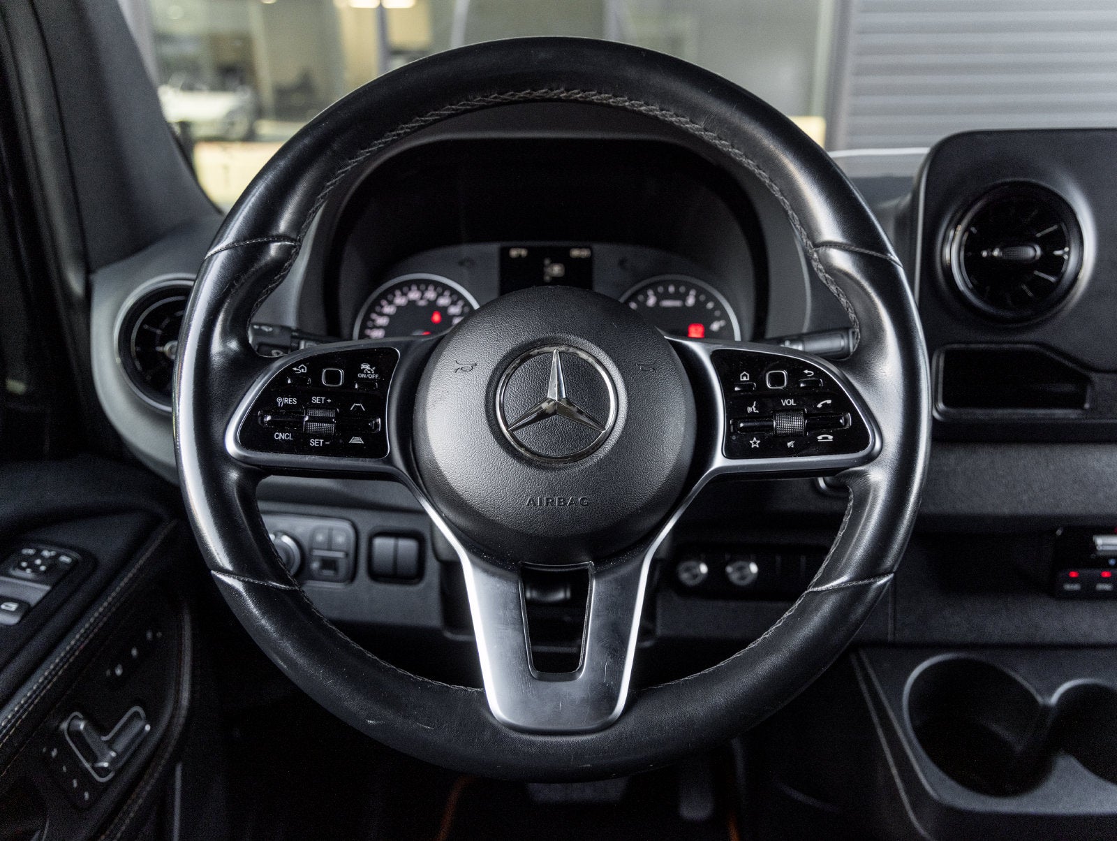 2019 Mercedes-Benz Sprinter 2500 Passenger 144 WB