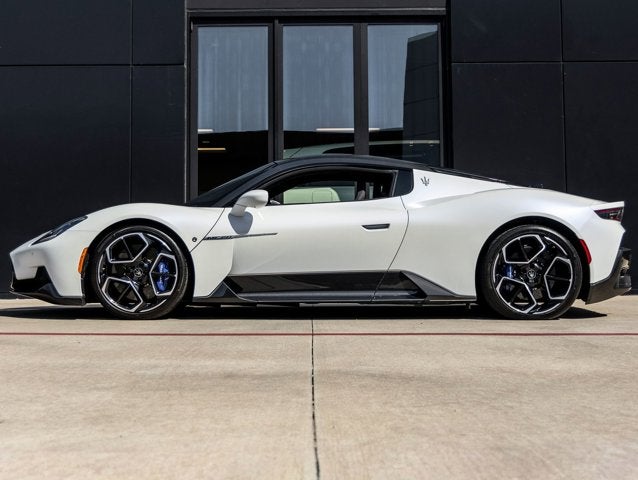 2022 Maserati MC20 