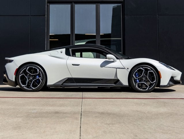 2022 Maserati MC20 