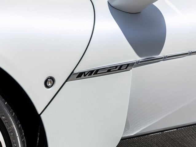 2022 Maserati MC20 