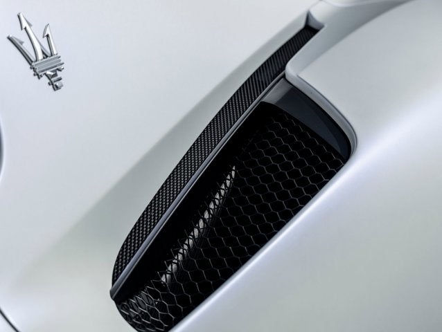 2022 Maserati MC20 