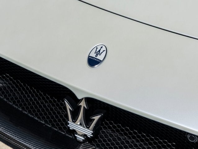 2022 Maserati MC20 