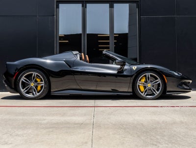 2025 Ferrari 296 GTS Base