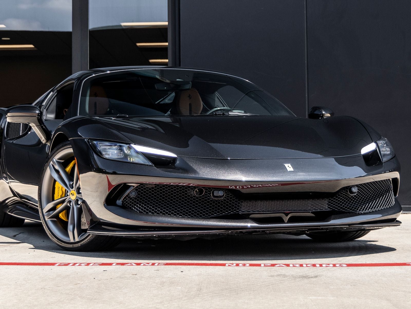 2025 Ferrari 296 GTS Base