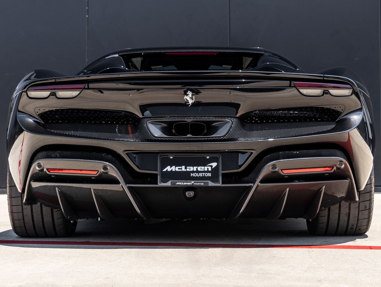 2025 Ferrari 296 GTS Base