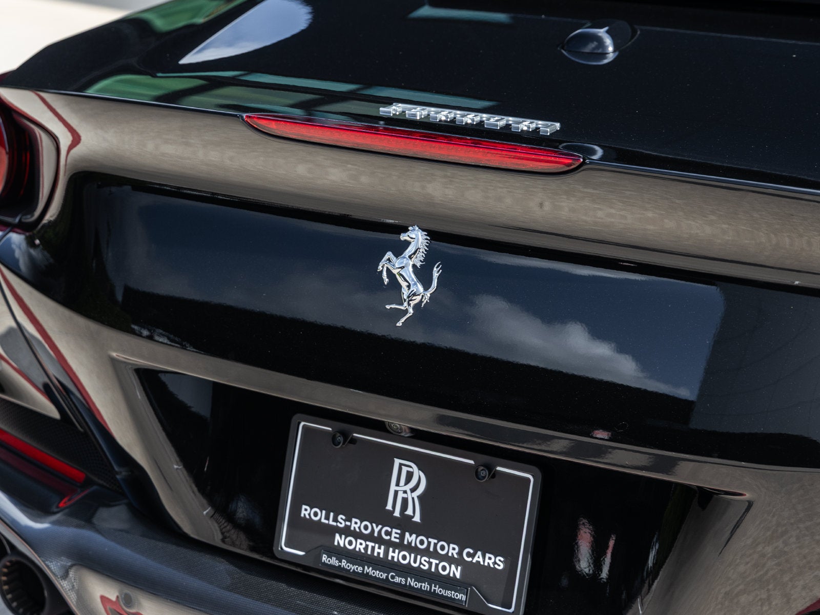 2023 Ferrari Portofino M Base