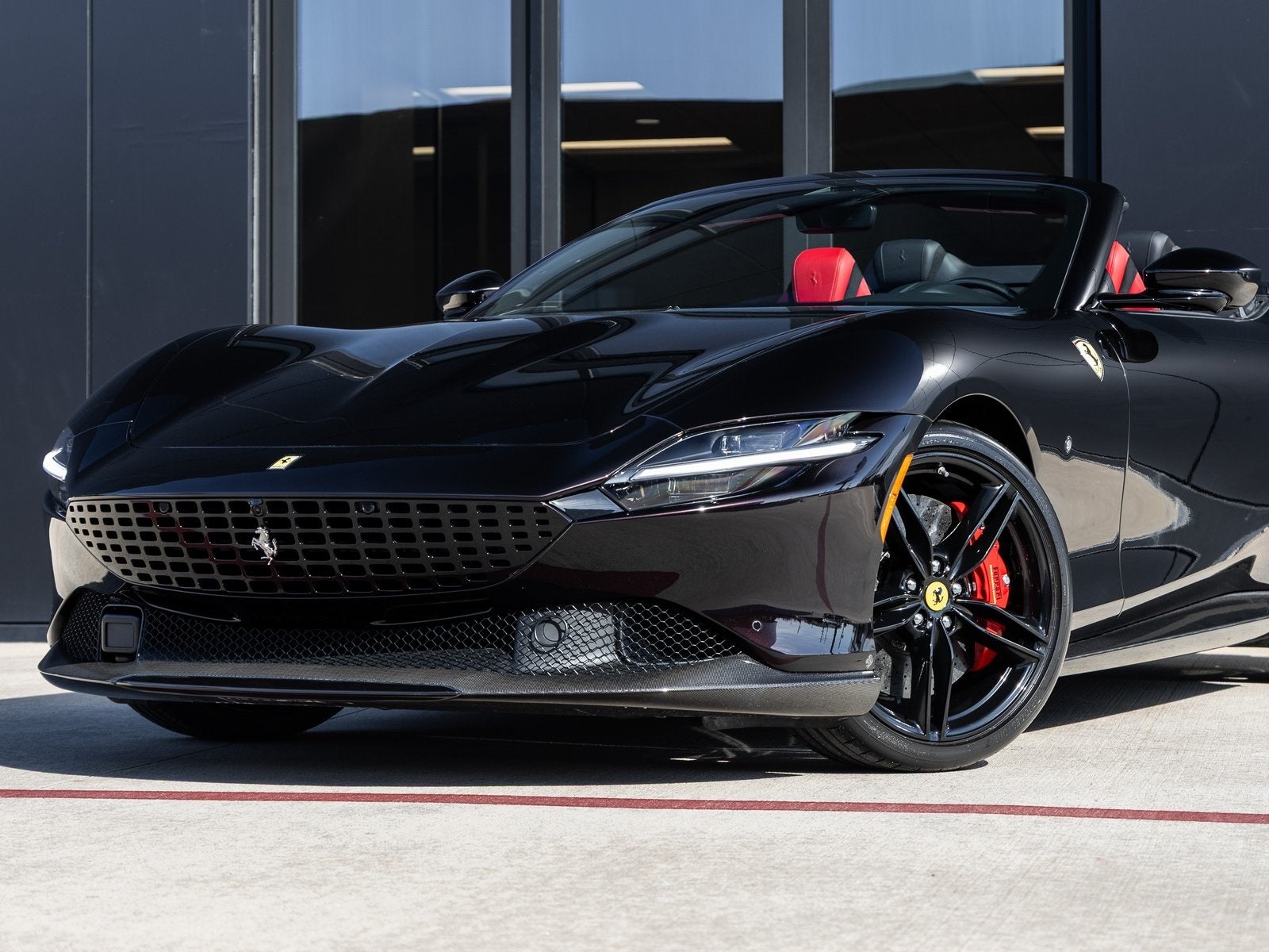 2024 Ferrari Roma Base