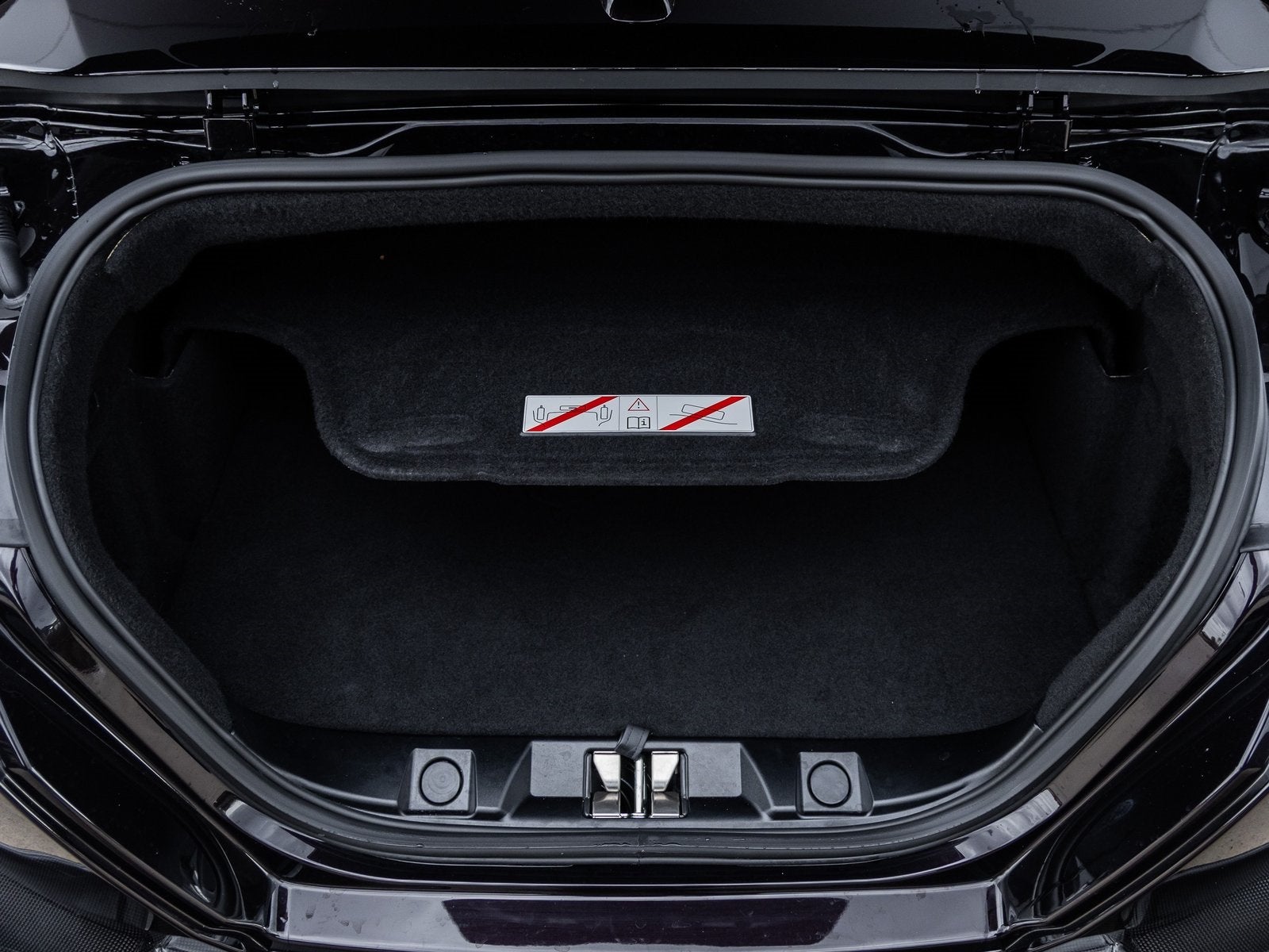 2024 Ferrari Roma Base