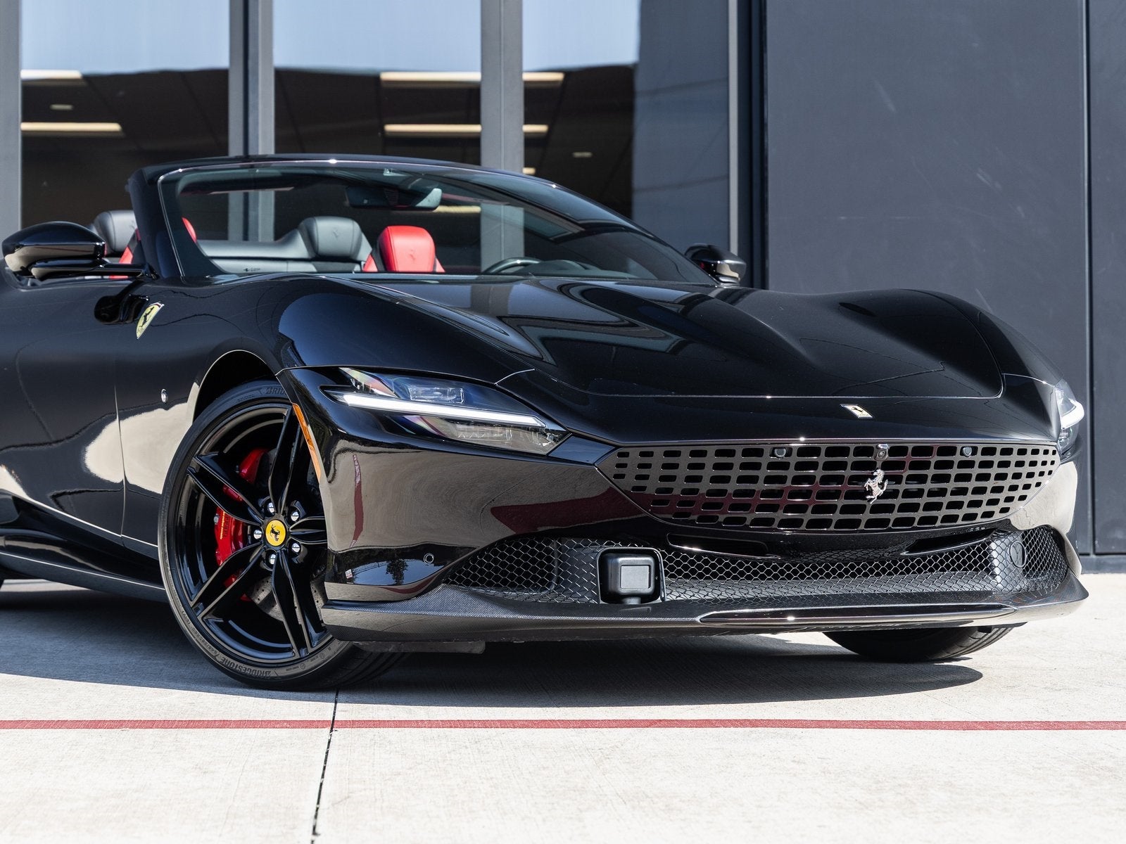 2024 Ferrari Roma Base